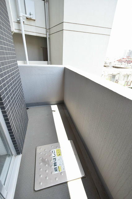ブライズ東新宿 ベランダ