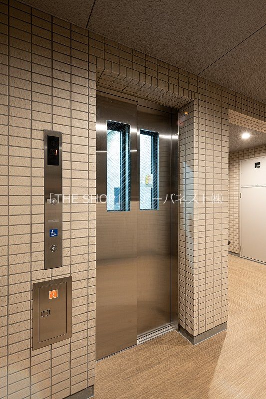 ヴォーガコルテ東中野 エレベーター