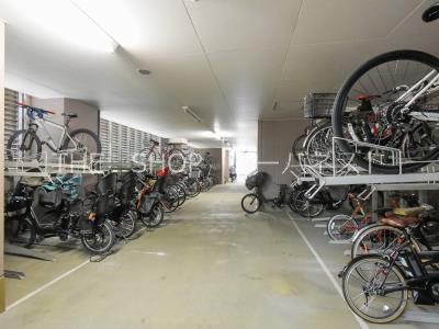 アクロス目黒タワー 駐輪場