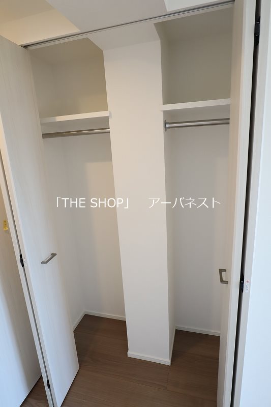ヴォーガコルテ多摩川Ⅴ クローゼット