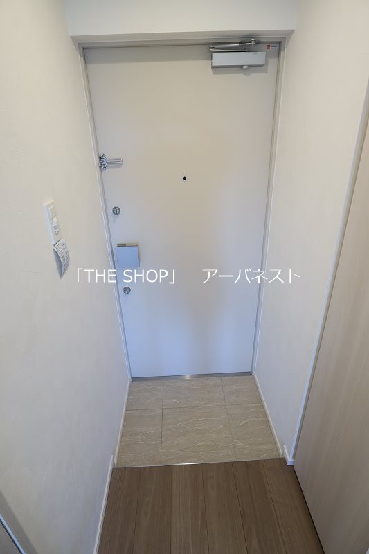 ヴォーガコルテ多摩川Ⅴ 玄関