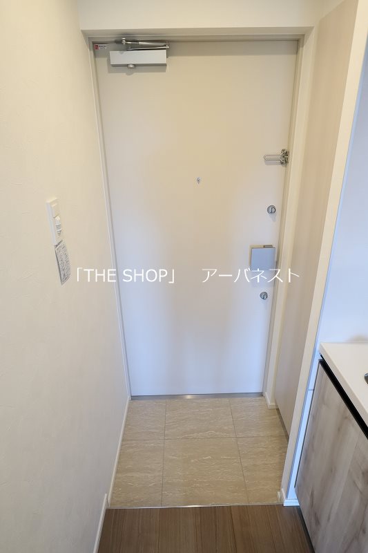 ヴォーガコルテ多摩川Ⅴ 玄関