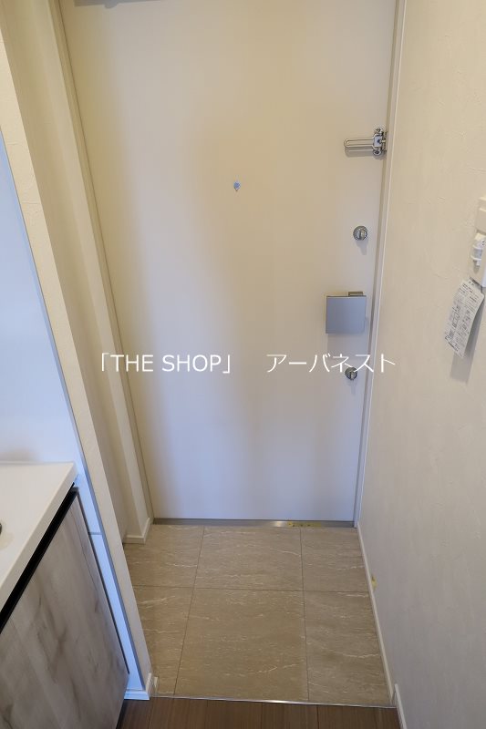 ヴォーガコルテ多摩川Ⅴ 玄関