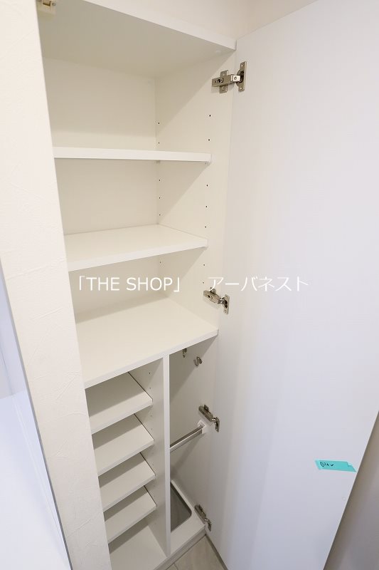 ヴォーガコルテ多摩川Ⅴ シューズボックス