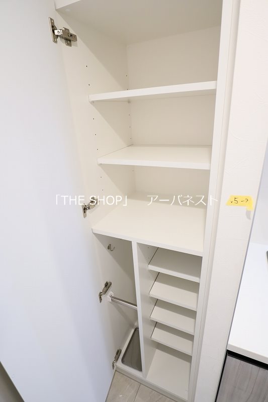 ヴォーガコルテ多摩川Ⅴ 玄関