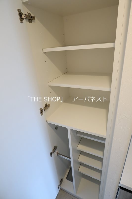 ヴォーガコルテ多摩川Ⅴ シューズボックス