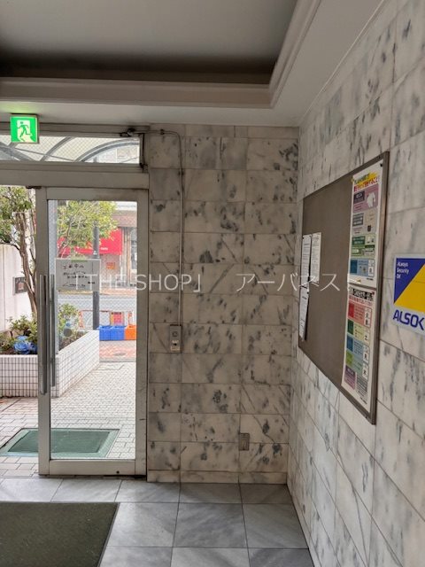 TOP押上 エントランス
