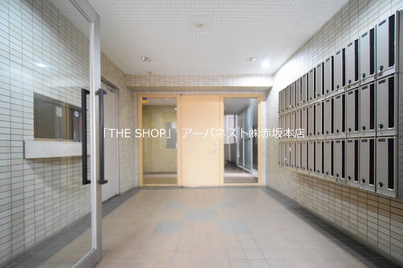 シャルム・ペンシオン西蒲田 エントランス