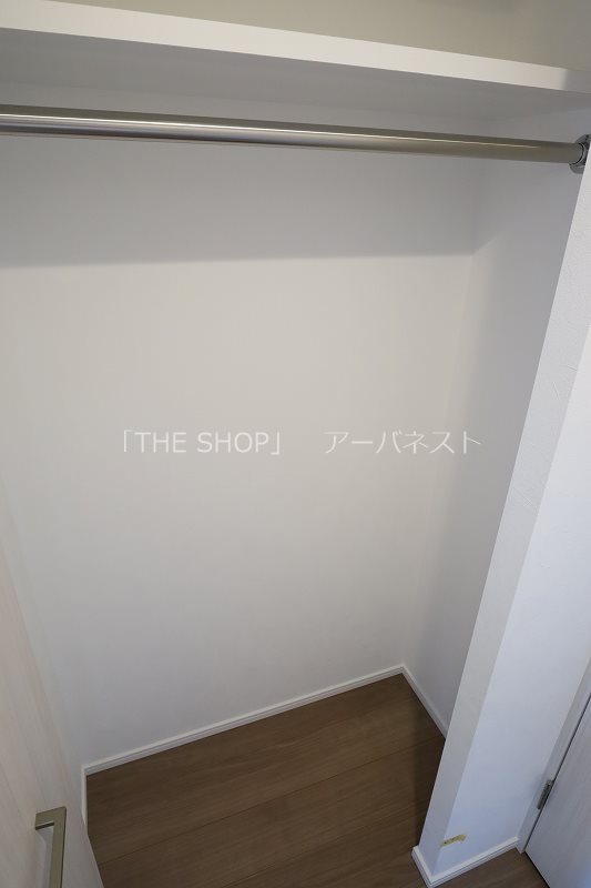 ヴォーガコルテ多摩川Ⅴ クローゼット