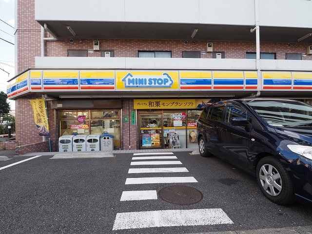 コンシェリア高井戸東 ﾐﾆｽﾄｯﾌﾟ 高井戸東3丁目店