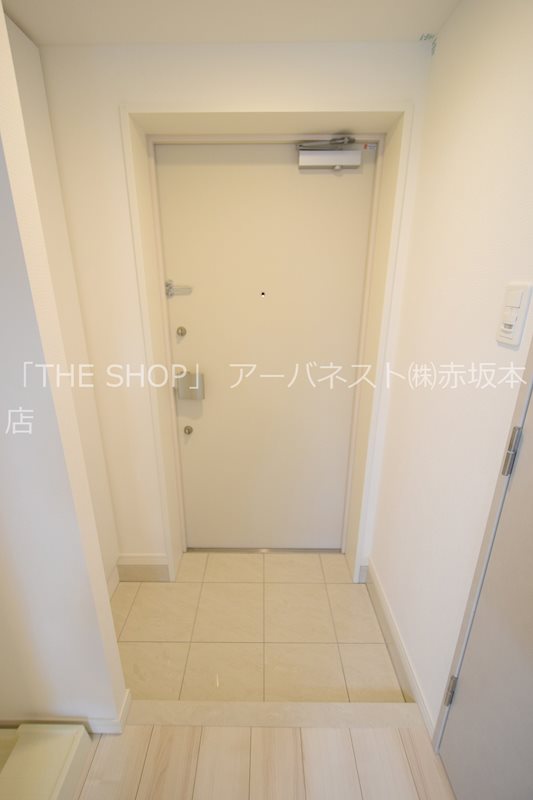 ヴォーガコルテ西蒲田 玄関
