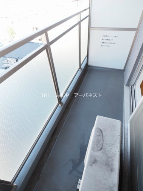 リクレイシア・コルテ川崎元木 ベランダ