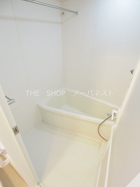ヴォーガコルテ板橋本町アジールコート 脚を伸ばせてゆったり入浴できます♪