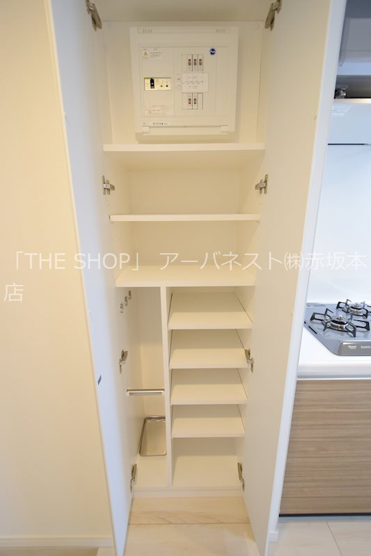 ヴォーガコルテ西蒲田 シューズボックス