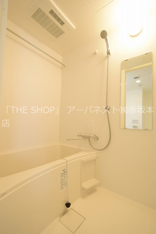 ヴォーガコルテ西蒲田 浴室乾燥機付きバスルーム！