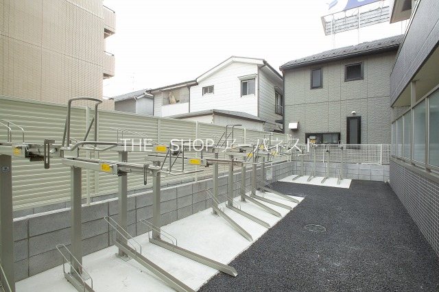 ヴォーガコルテ多摩川 駐輪場