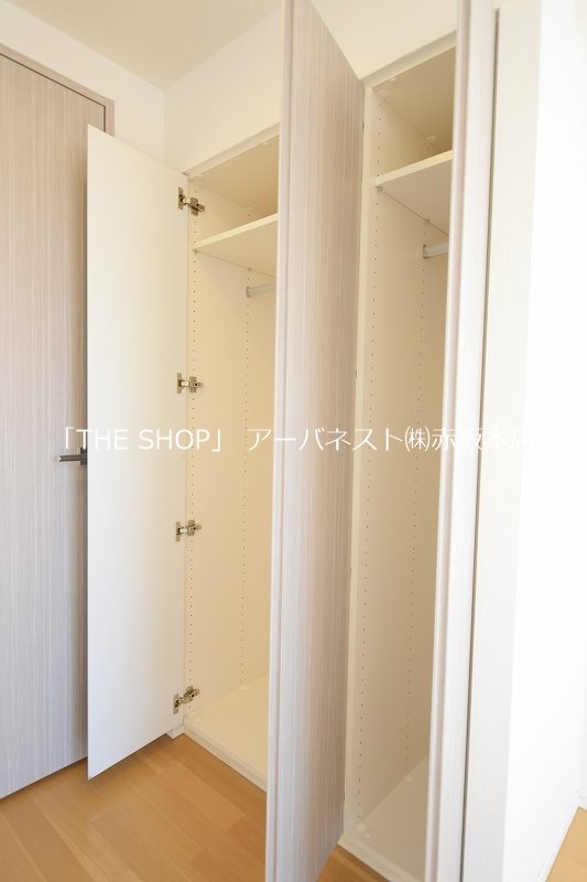 ヴォーガコルテ浅草橋Ⅱ ハンガーパイプ付のクローゼット★