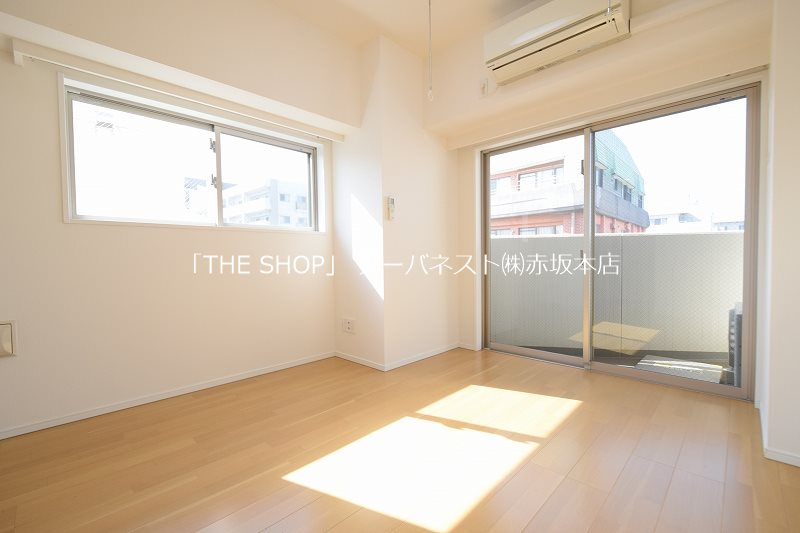 ヴォーガコルテ浅草橋Ⅱ 角部屋！２面採光！